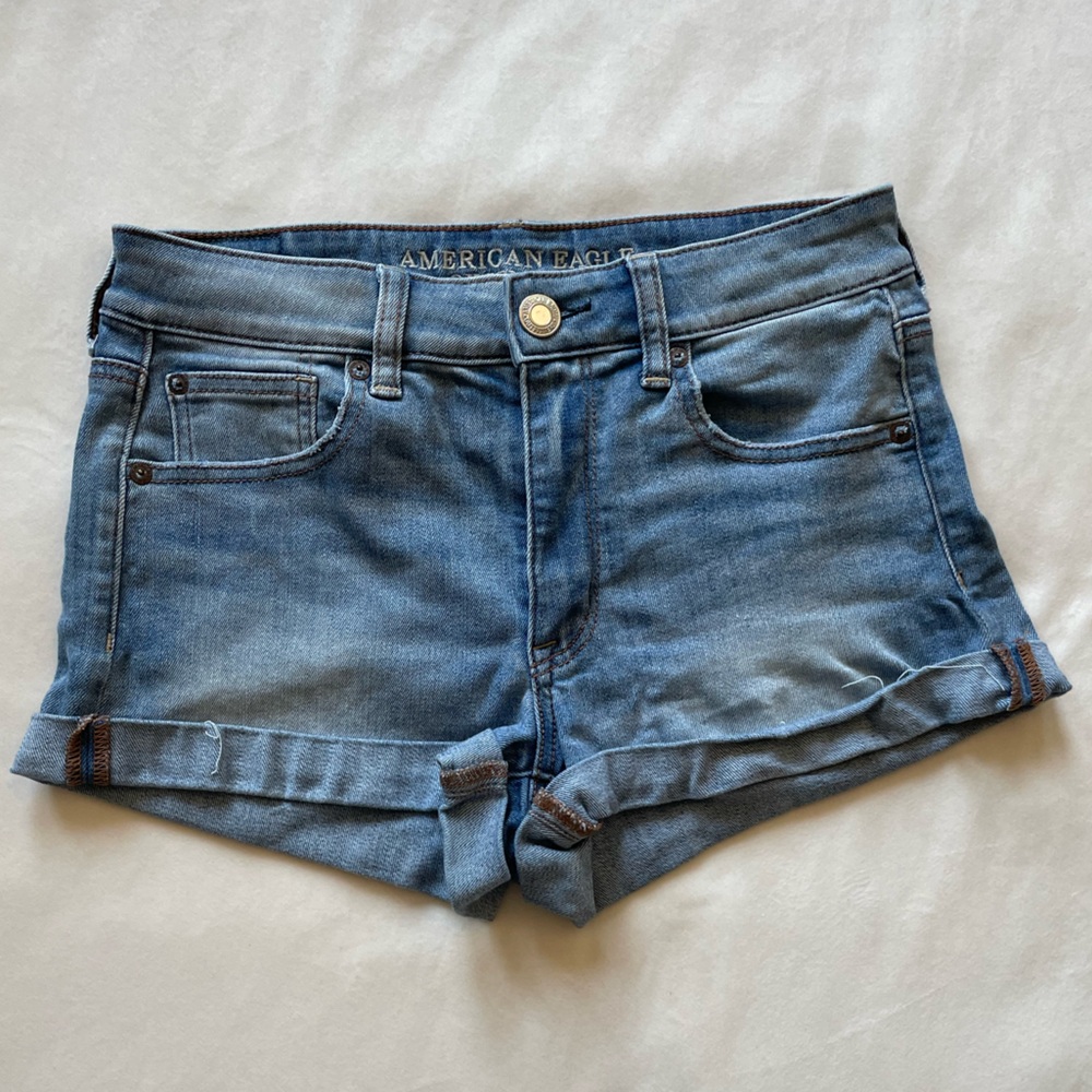 American Eagle Denim Shorts size 6
